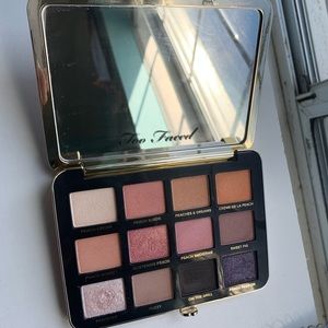 Too Faced White Peach Pallet